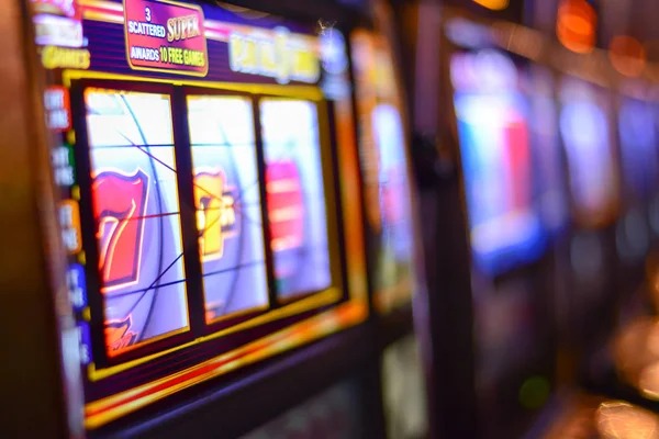 lumbung mobile app interface showing live-dealer tables and sportsbook markets